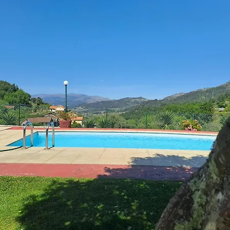 Casa D'auleira Farmház Ponte da Barca